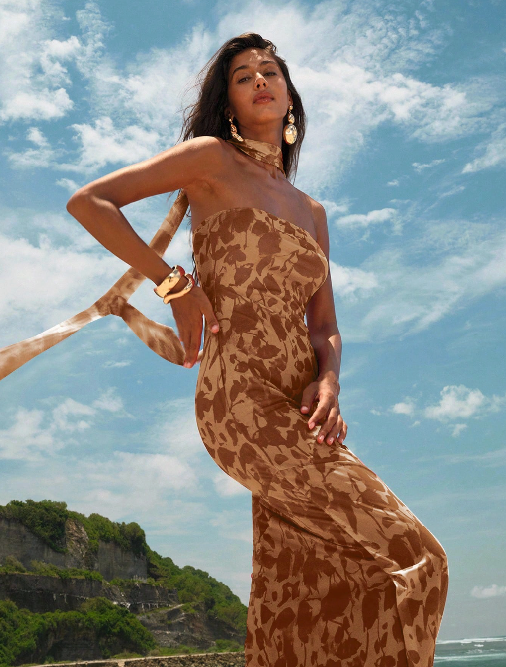 Dress Sculpted Mesh Edit - Where Texture Meets Silhouette.