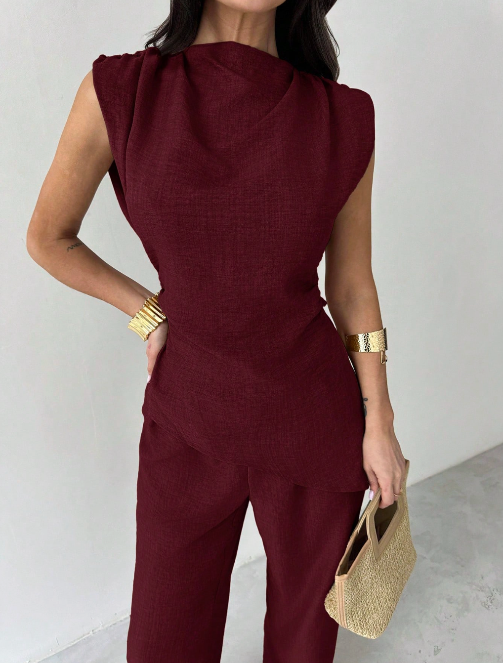 The Linen Precision Set - Modern Office. Timeless Texture. Effortless Edge.