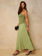 The All-Season Ruffle Maxi - Elegance That Transcends the Calendar.